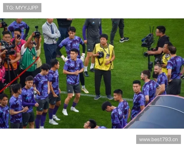 中甲激战正酣各队全力争夺升级名额赛事精彩纷呈 - 副本 (3) 中甲激战正酣各队全力争夺升级名额赛事精彩纷呈 - 副本 (3)